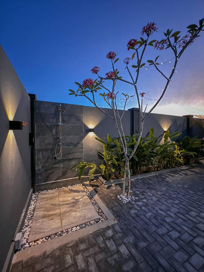 The Luxury Villa -Private Pool- Pantai Cenang  Ngoại thất bức ảnh