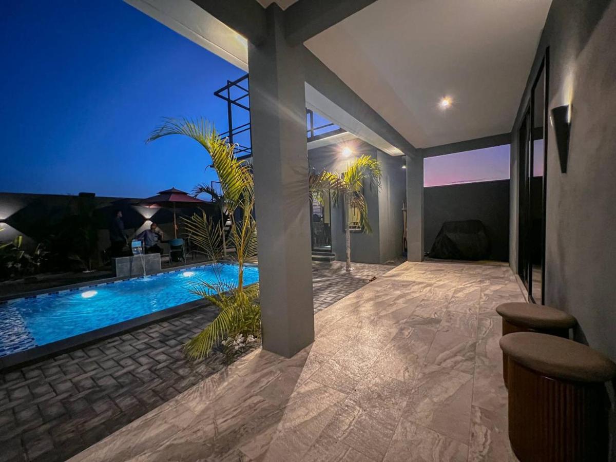 The Luxury Villa -Private Pool- Pantai Cenang  Ngoại thất bức ảnh