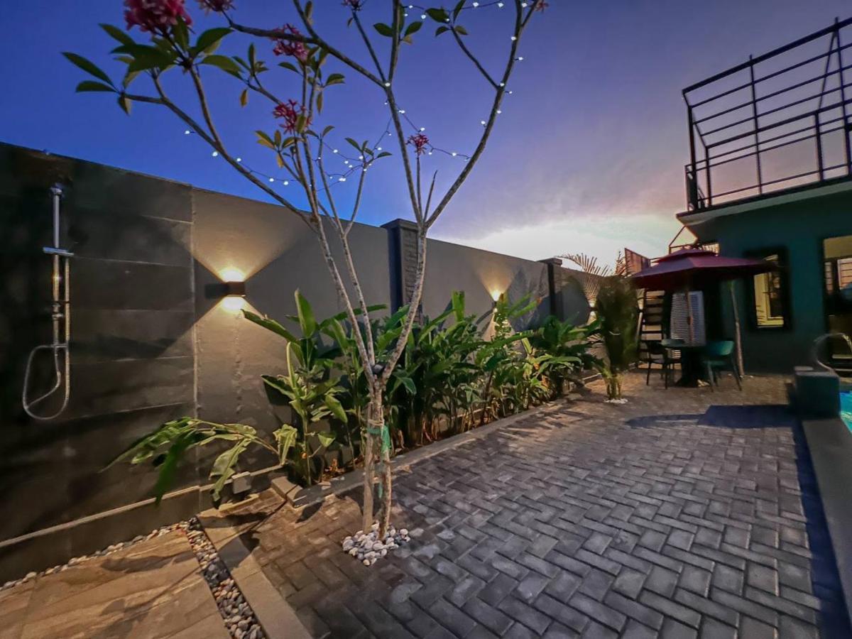 The Luxury Villa -Private Pool- Pantai Cenang  Ngoại thất bức ảnh