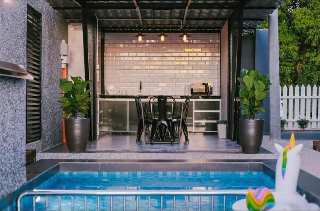 The Luxury Villa -Private Pool- Pantai Cenang  Ngoại thất bức ảnh