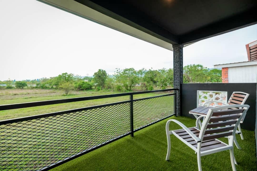 The Luxury Villa -Private Pool- Pantai Cenang  Ngoại thất bức ảnh